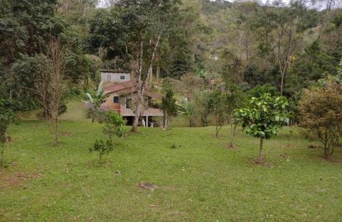 Itapevi Ski Chalet | Chalé em São Roque