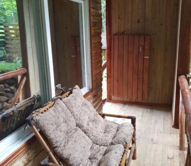 Praia Grande Ski Chalet | Chalé Espelhado no Itaimbezinho