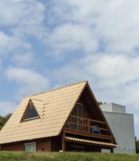 Praia da Armacao do Itapocoroi Ski Chalet | Chalé frente mar único em área privativa 1200 m2