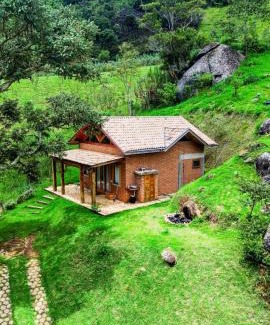 Sapucai-Mirim Ski Chalet | Chalé Jacarandá - Hidro - Wifi e mais