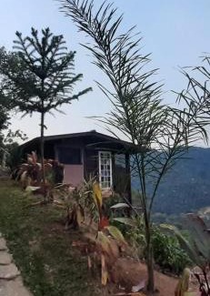 Lumiar Ski Chalet | Chalé Pakere Bellavista - visão magnífica do vale e montanhas a mais de mil metros de altitude, wi-fi, sauna, piscina e água de nascente - locação do chalé sem prestação de serviços