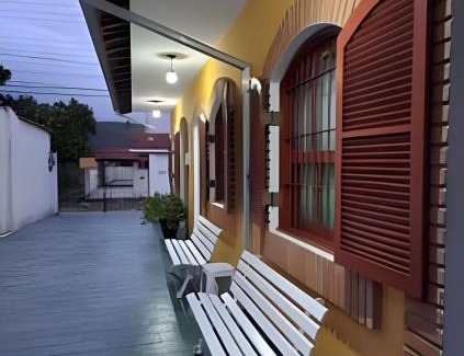 Ipiranga Ski Chalet | Chalé Próximo a Praia Martim de Sá
