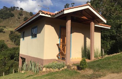 Paraisopolis Cabin | Chalés Vale da Lua