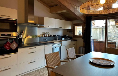 Saint-Marcel Ski Chalet | Chalet, balcony, tv, ski locker, 80m², Les Menuires