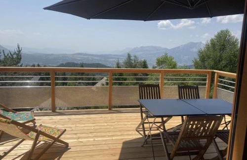 Saint-Michel-de-Chaillol Ski Chalet | Chalet équipé 6 personnes avec cheminée et animaux admis - FR-1-393-159