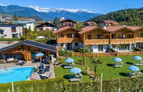 Tesimo Ski Chalet | Chalet '1 65m²' with Mountain View, Shared Pool and Wi-Fi