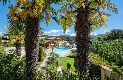 Tesimo Ski Chalet | Chalet '1 65m²' with Mountain View, Shared Pool and Wi-Fi