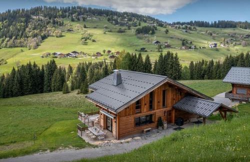 Notre-Dame-de-Bellecombe Ski Chalet | Chalet 1786 - OVO Network