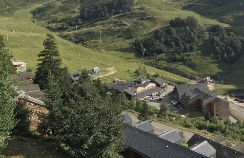 Guzet Neige Ski Chalet | Chalet 10-12 people 150m from the slopes