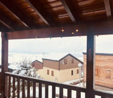 Les Angles Ski Chalet | Chalet 10 couchages à 100m des pistes et commerces