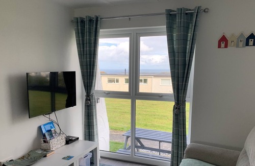 Widemouth Bay Ski Chalet | Chalet 26 Widemouth Bay - Two rooms / four guests