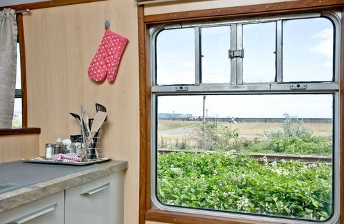 Dawlish Warren Ski Chalet | Chalet ∙ 3 bedrooms ∙ 6 guests