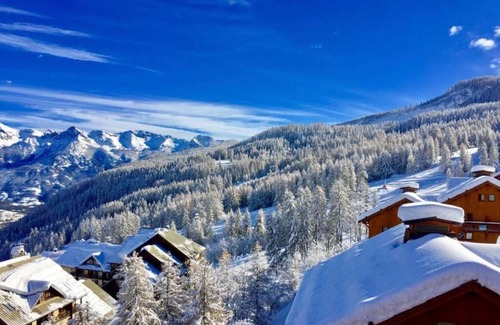 Puy-Saint-Vincent Apartment | Chalet 4 pers. Piscine et literie toute neuve.