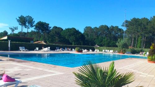 Gujan-Mestras Ski Chalet | CHALET 407 KHELUS-CLUB