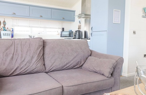 Rhyd-y-clafdy Cottage | CHALET 46, pet friendly, country holiday cottage in Pwllheli