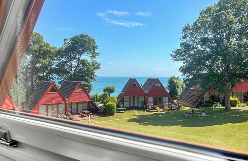 Martin Cottage | Chalet 47 By The Sea