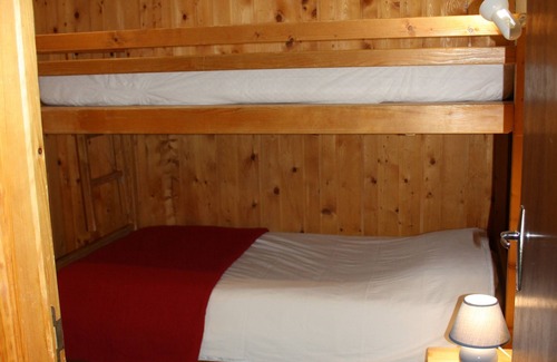 Arc-1800 Ski Chalet | Chalet 6/7 persons with open fire