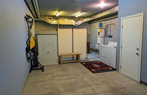 Government Camp Ski Chalet | Chalet 66 at the Official Collins Lake Resort