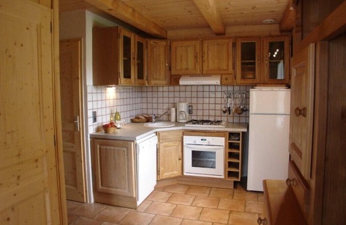 Crest-Voland Ski Chalet | Chalet 8/12 pers. Quiet, heated POOL, GAMES for children, near the village
