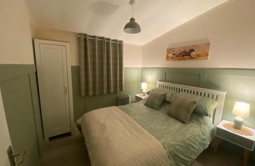 Tywyn Ski Chalet | Chalet 8 Erw Porthor Happy valley