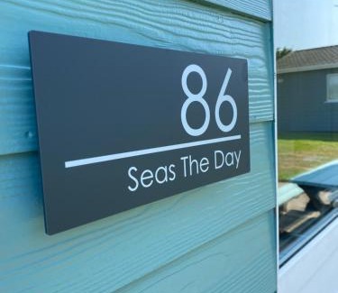 Padstow Apartment | Chalet 86, Atlantic Bays Holiday Park