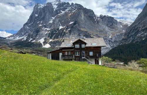Grindelwald Apartment | Chalet An Ruhiger Lage Mit Schöner Bergsicht