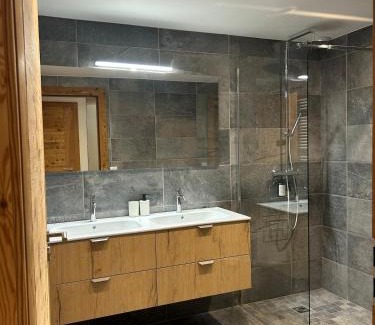 Saint-Jean-de-Sixt Apartment | Chalet Angelus - Appartement neuf 3 chambres Grand Bornand