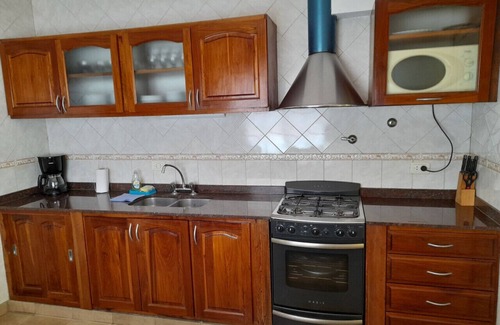 Ostende House | Chalet Anvers 8 persons, 4 rooms/Wi-Fi/Grill/Services/400mts from the sea
