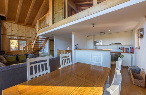 Saint-Pierre-de-Clages Ski Chalet | Chalet Asphodel