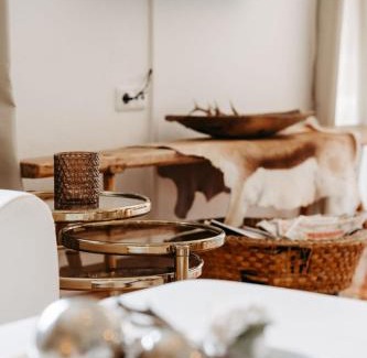 Golling an der Salzach Ski Chalet | Chalet Austria, up to 10 p, 15 min to salzburg city, garden with direct amazing mountainview, BBQ&bikes&sunbeds for free, 15 min sound of music