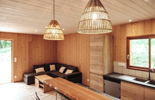 Sergeac Ski Chalet | Chalet Avec Jaccuzi Intérieur Proche de Montignac-lascaux