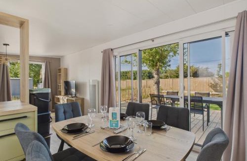 Saint-Gilles-Croix-de-Vie Ski Chalet | Chalet avec piscine pour 4 adultes-2 enfants