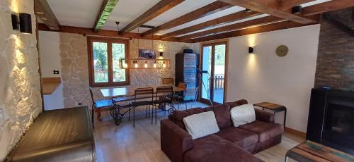 Saint-Jean-dʼAulps Ski Chalet | Chalet Avenir