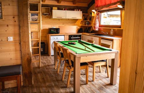 La Plagne-Tarentaise Ski Chalet | Chalet Balnéo Billard La Plagne Savoie Vue TOP