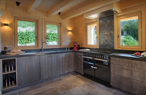 Manigod Ski Chalet | Chalet Belle Cour - Manigod ski base for 10, mountain views - OVO Network