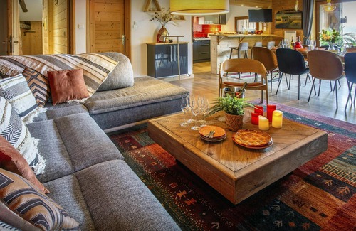 Villarembert Ski Chalet | Chalet Bendo - mountain holiday retreat for 10 with spa - OVO Network