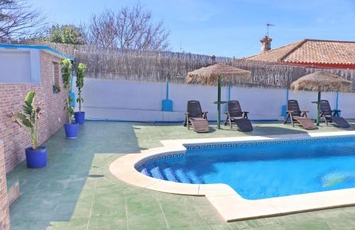 Conil de la Frontera Ski Chalet | Chalet Blue