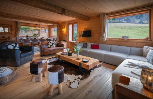 Les Villards-sur-Thones Ski Chalet | Chalet Bonnevie - OVO Network