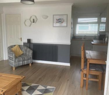 Dartmouth Ski Chalet | Chalet Bonair Spacious comfortable 2 Bedroom Chalet sleeping 4 Dartmouth