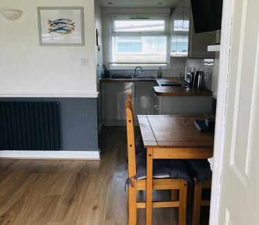 Dartmouth Ski Chalet | Chalet Bonair Spacious comfortable 2 Bedroom Chalet sleeping 4 Dartmouth