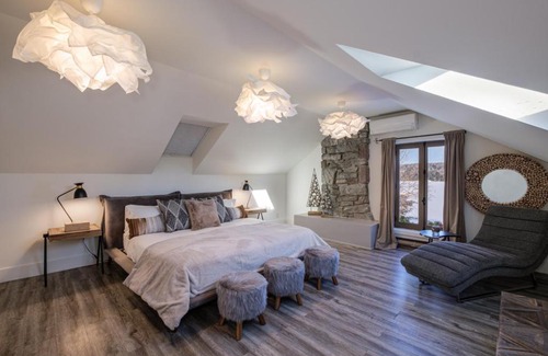 Mont-Tremblant Ski Chalet | Chalet Bord du Lac - Near MontTremblant