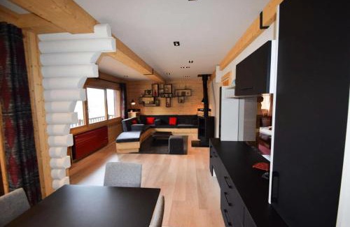 Plagne Centre Ski Chalet | Chalet Boulevard - Chalet Boulevard -8 pers - PLAGNE CENTRE, sur les pistes - wifi MAE-6814