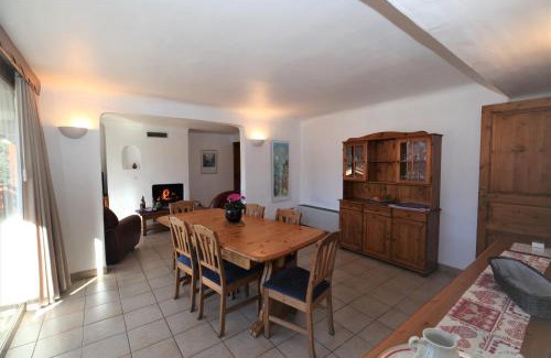 Champagny-en-Vanoise Apartment | Chalet Bouquetin- Lynx for up to 6 people