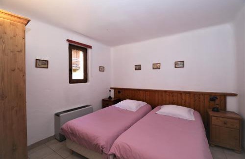 Champagny-en-Vanoise Apartment | Chalet Bouquetin- Lynx for up to 6 people