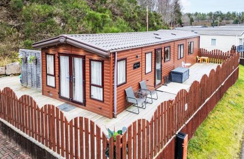 Aviemore Ski Chalet | Chalet Cairn View by Interhome