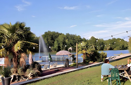 Bretagne-d'Armagnac Apartment | Chalet 'Campitel 4 Personnes 91' with Private Terrace, Private Garden and Wi-Fi