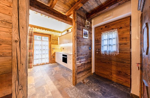 San Giovanni di Fassa Ski Chalet | Chalet "Catinaccio Rosengarten 56" with Mountain View, Garden & Wi-Fi