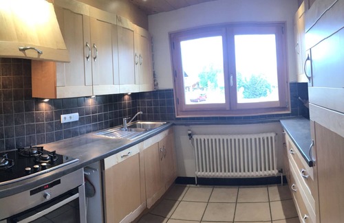 Crest-Voland Ski Chalet | Chalet center of Crest-voland 100m from the ski school
