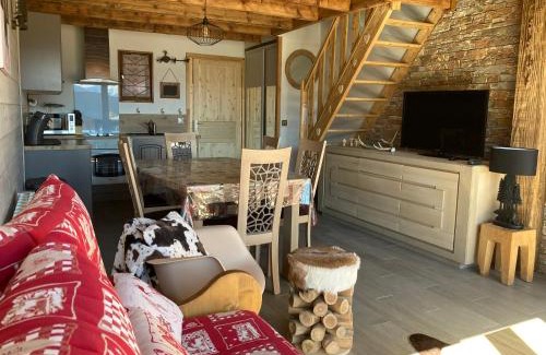 Les Angles Ski Chalet | Chalet cosy rénové avec vue sur le lac