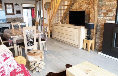 Les Angles Ski Chalet | Chalet cosy rénové avec vue sur le lac